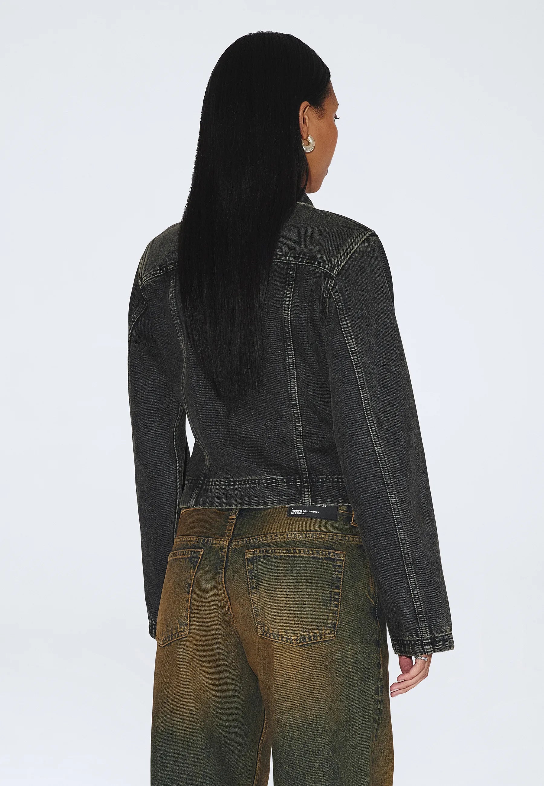 2631102V60_DrDenim_CoraJacket_AgedBlack_main_W4_1