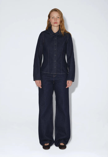 2631103K62_DrDenim_InesDenimShirt_StreamRinse_main_W1_1