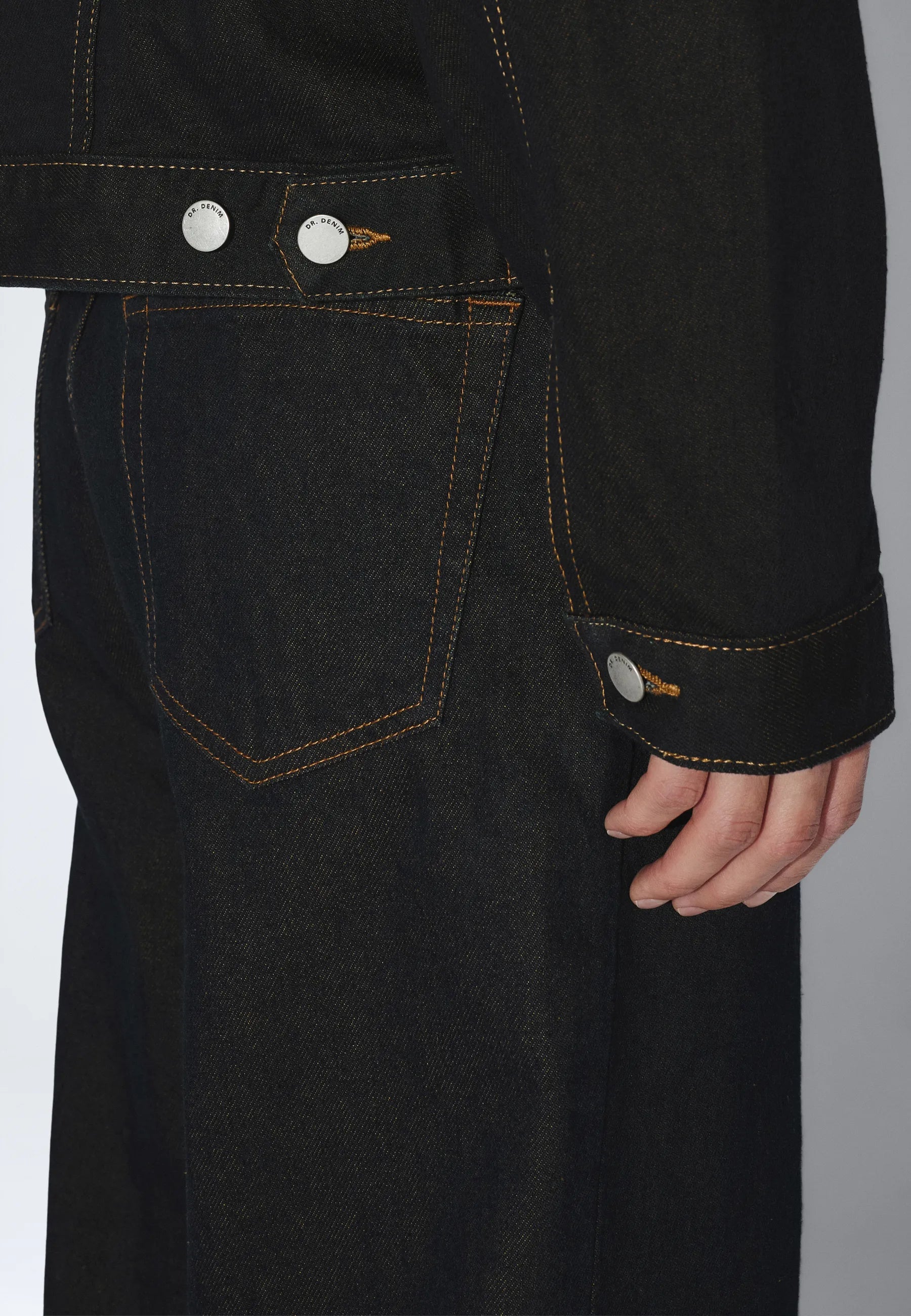 2631105M21_DrDenim_CoreyTruckerJacket_KodiakRinse_main_M5_2