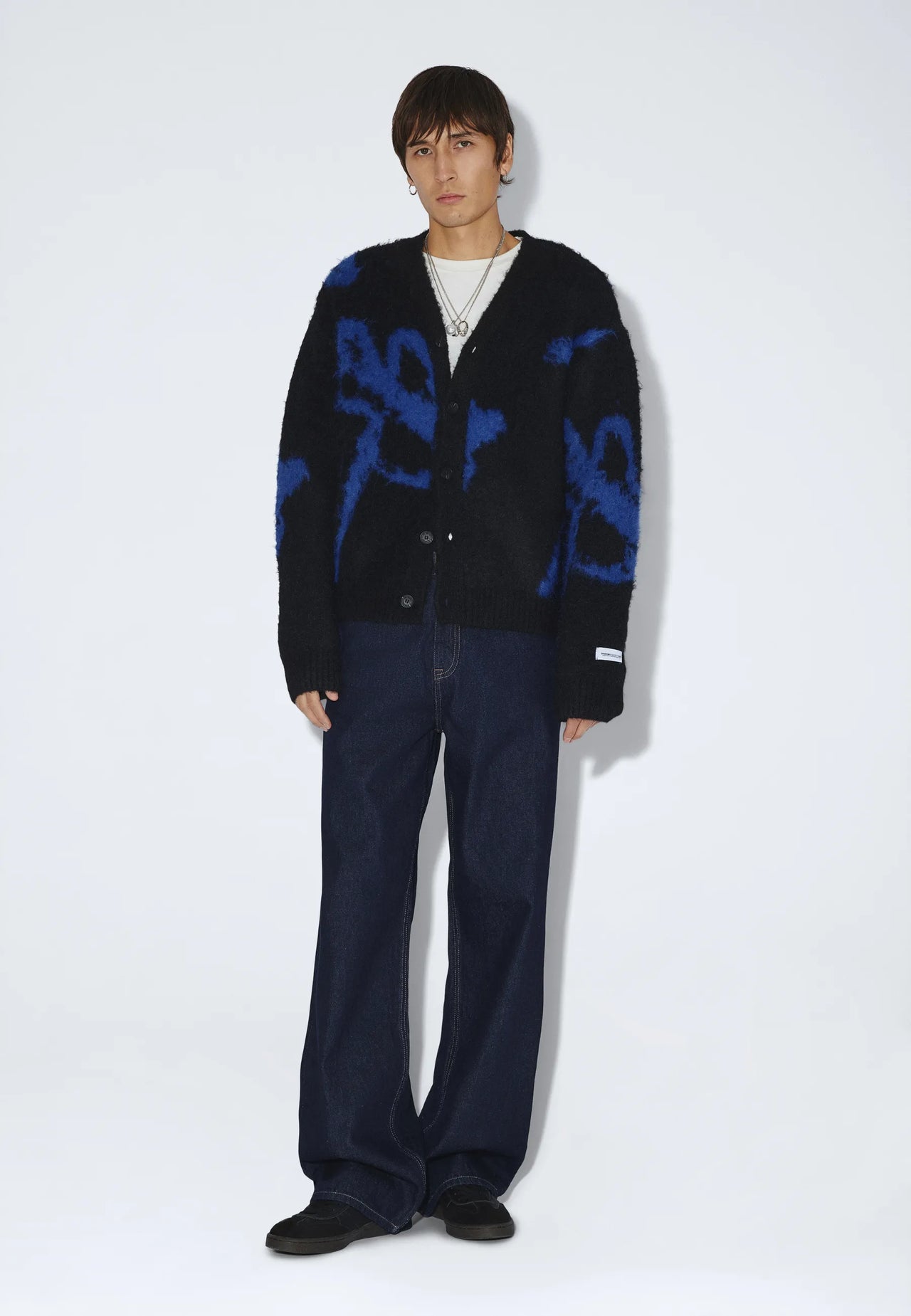 2631110BR3_DrDenim_DigFCardigan_BlackBlueBloom_main_M1_2