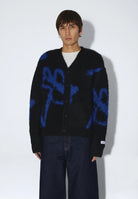 2631110BR3_DrDenim_DigFCardigan_BlackBlueBloom_main_M3_1