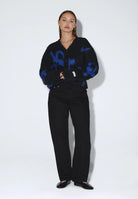2631110BR3_DrDenim_DigFCardigan_BlackBlueBloom_main_W1_3