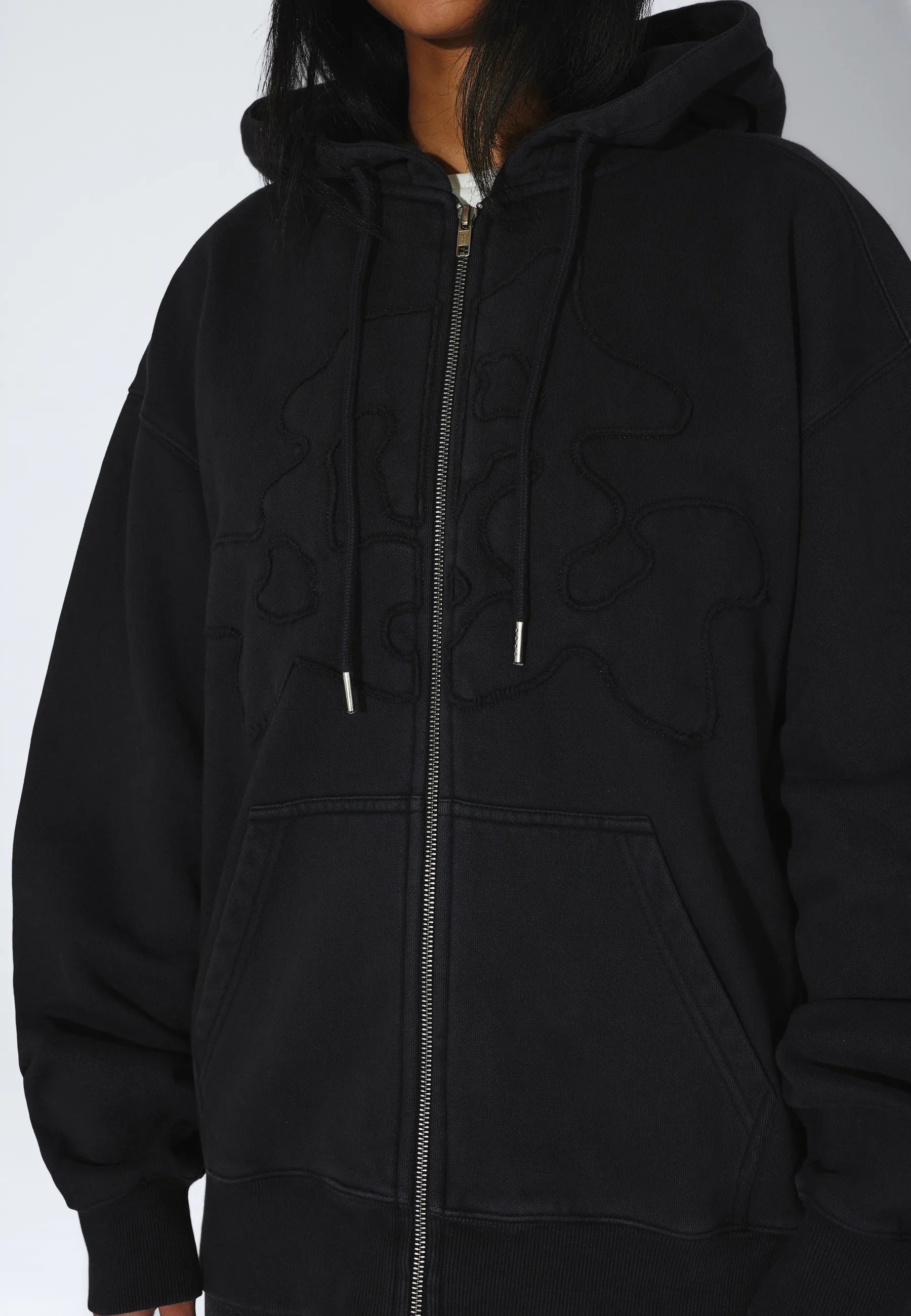 2631115BN7_DrDenim_AidenZipHoodie_WashedBlackPatch_main_W5_1