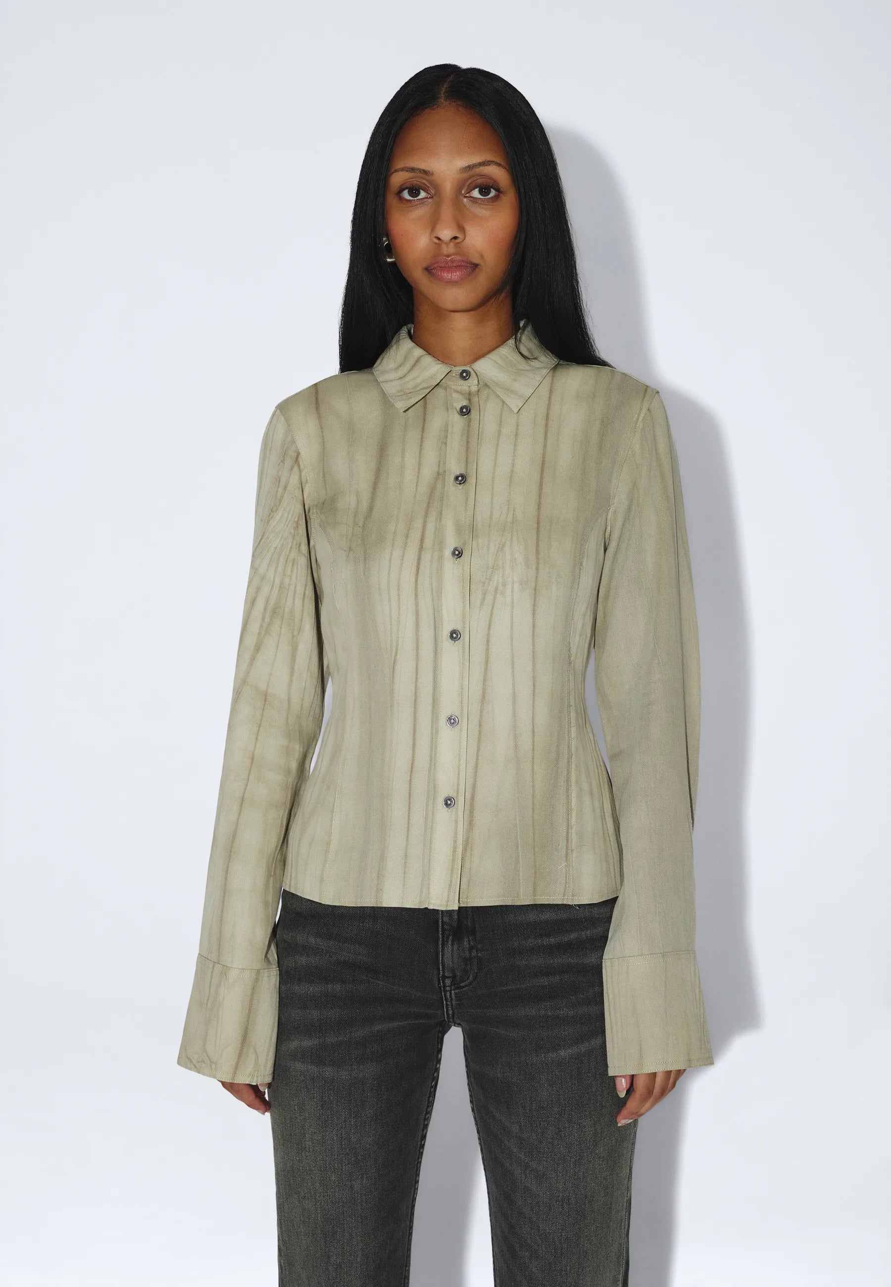 2631118BR1_DrDenim_MilaSeamShirt_WashedBeige_main_W3_1
