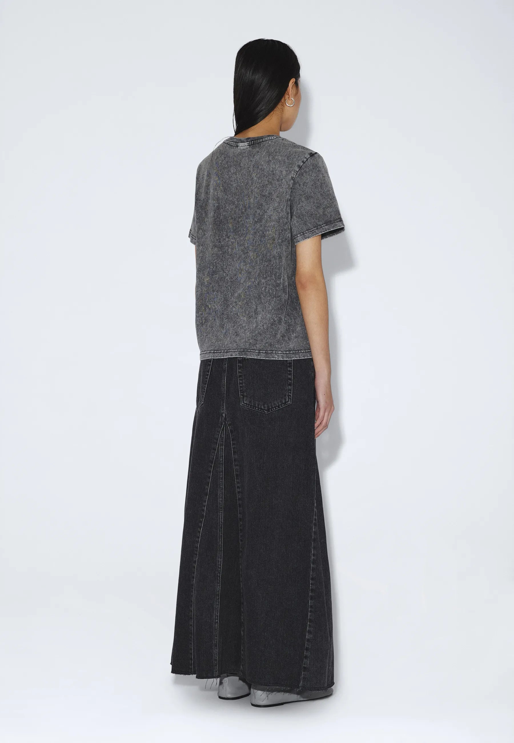 2631122T73_DrDenim_TaliaSeamTee_WashedGrey_main_W2_1
