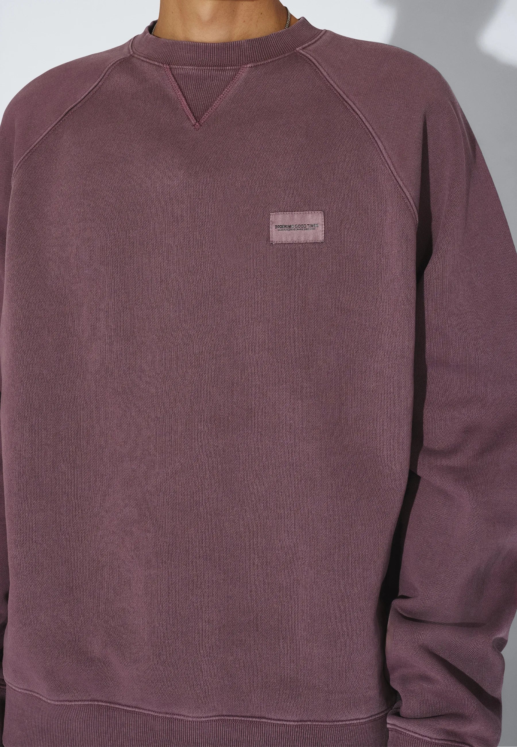 2631123BP2_DrDenim_AndieSweater_AubergineOverdye_main_M5_1