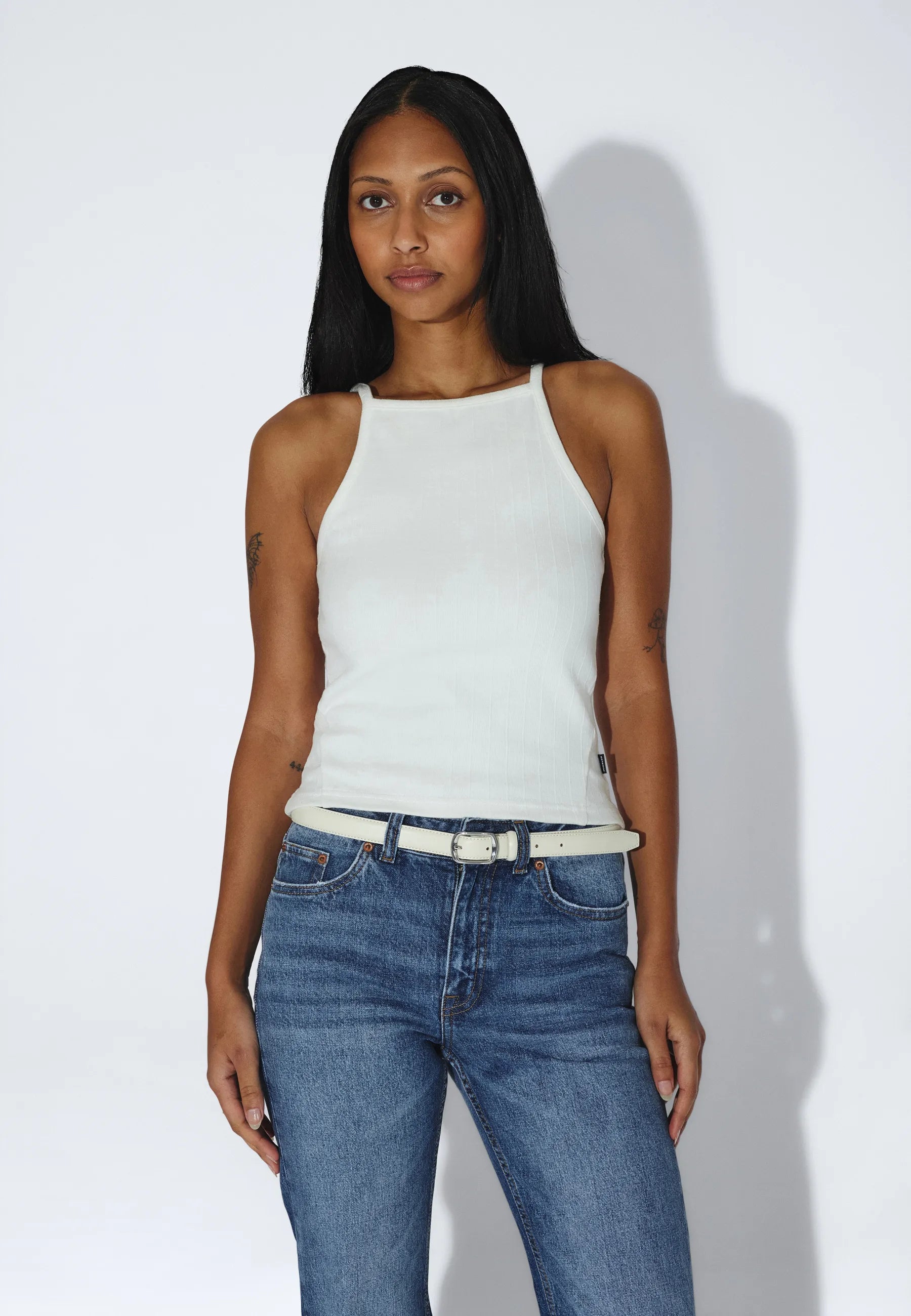 2631126197_DrDenim_LioraRibTop_OffWhite_main_W3_2