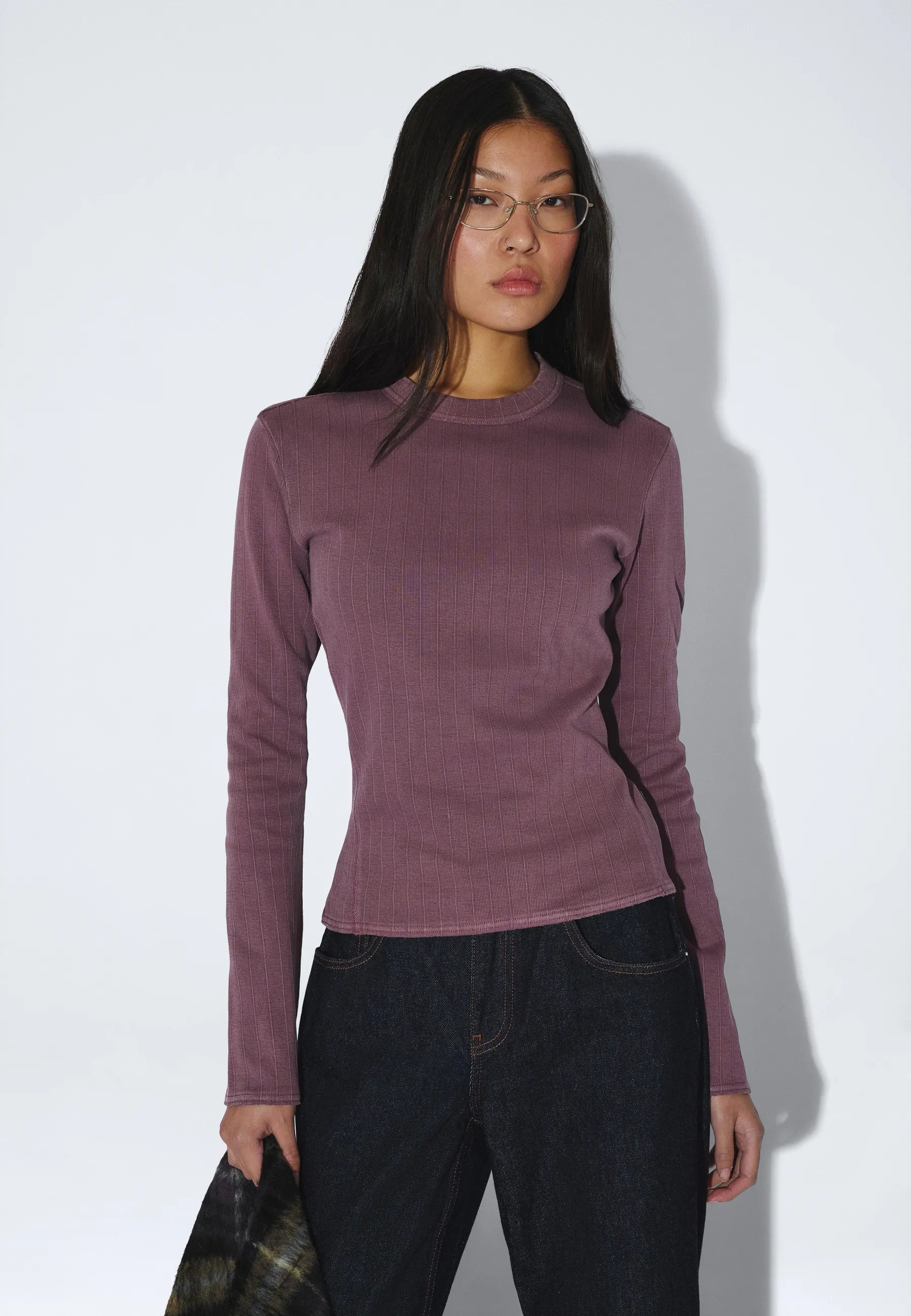 2631127U78_DrDenim_StellaSeamRibTop_WashedAubergine_main_W3_3