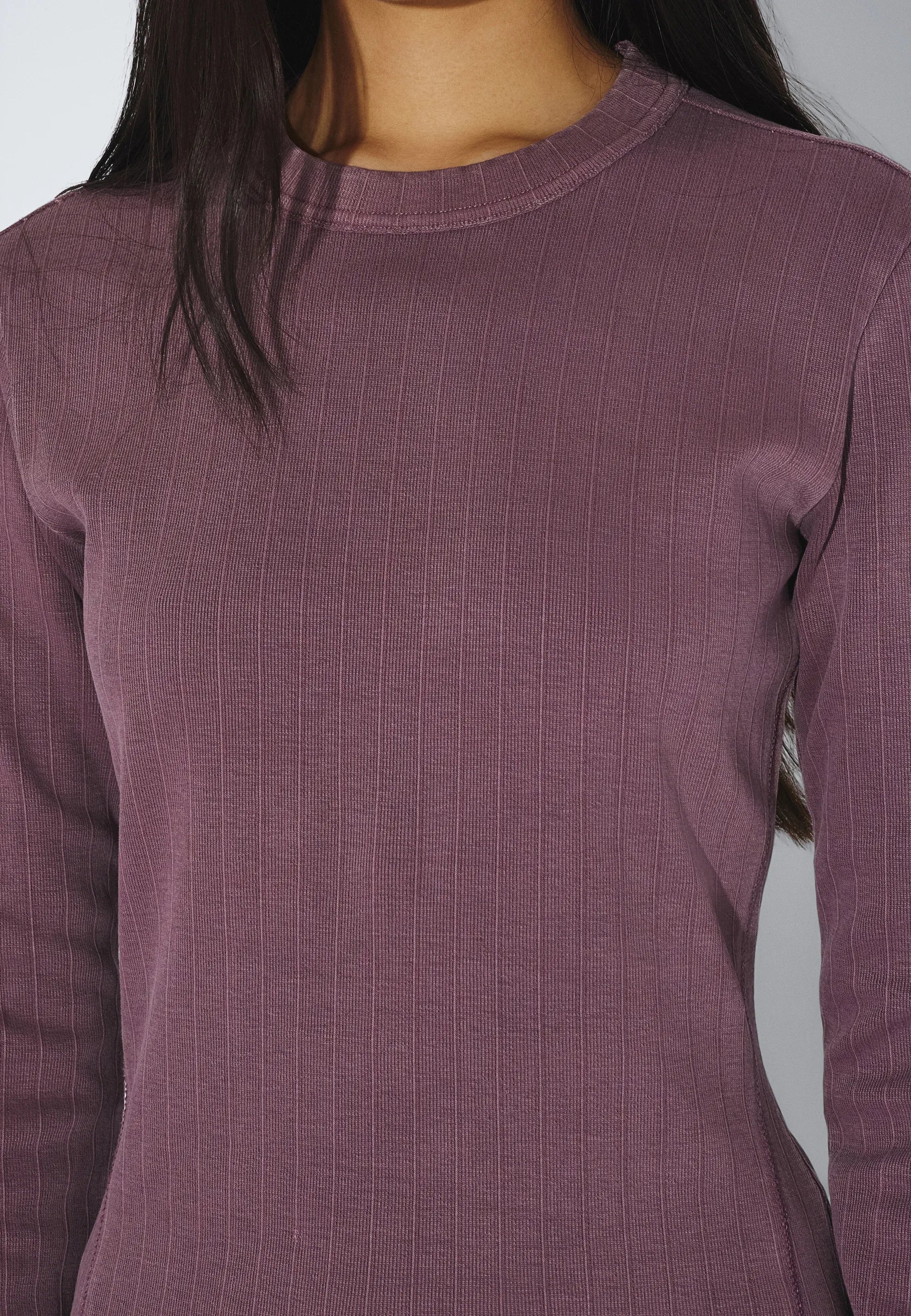 2631127U78_DrDenim_StellaSeamRibTop_WashedAubergine_main_W5_1