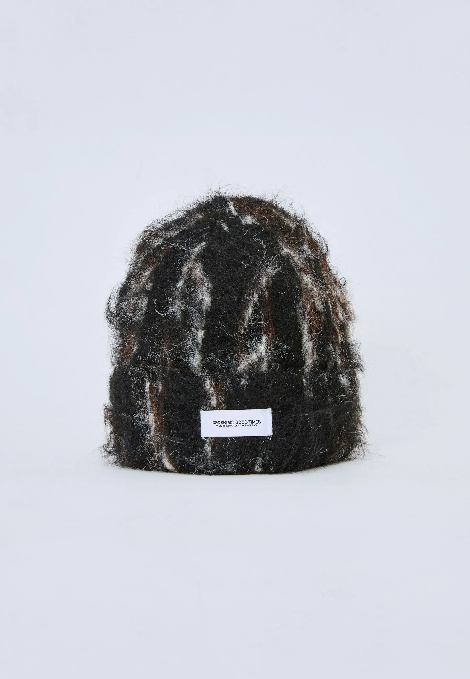 2633101BR2_DrDenim_KiwaBeanie_BlackOffWhiteScribble_5_2