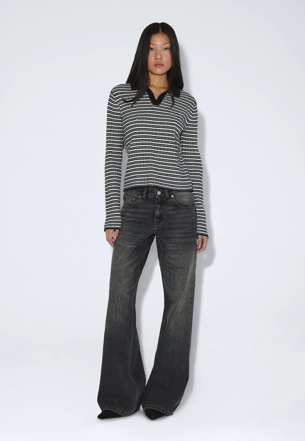 2641104BR4_DrDenim_LailaSweater_OffWhiteBlackStripe_main_W1_1