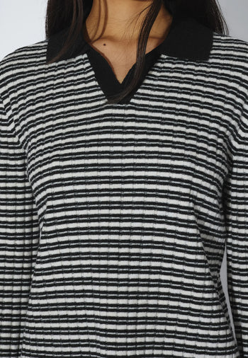 2641104BR4_DrDenim_LailaSweater_OffWhiteBlackStripe_main_W5_2
