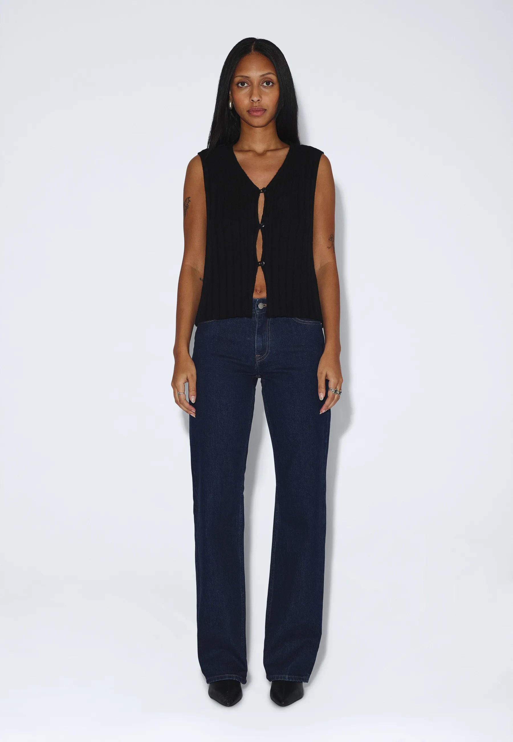 2641105101_DrDenim_MirjamVest_Black_main_W1_1