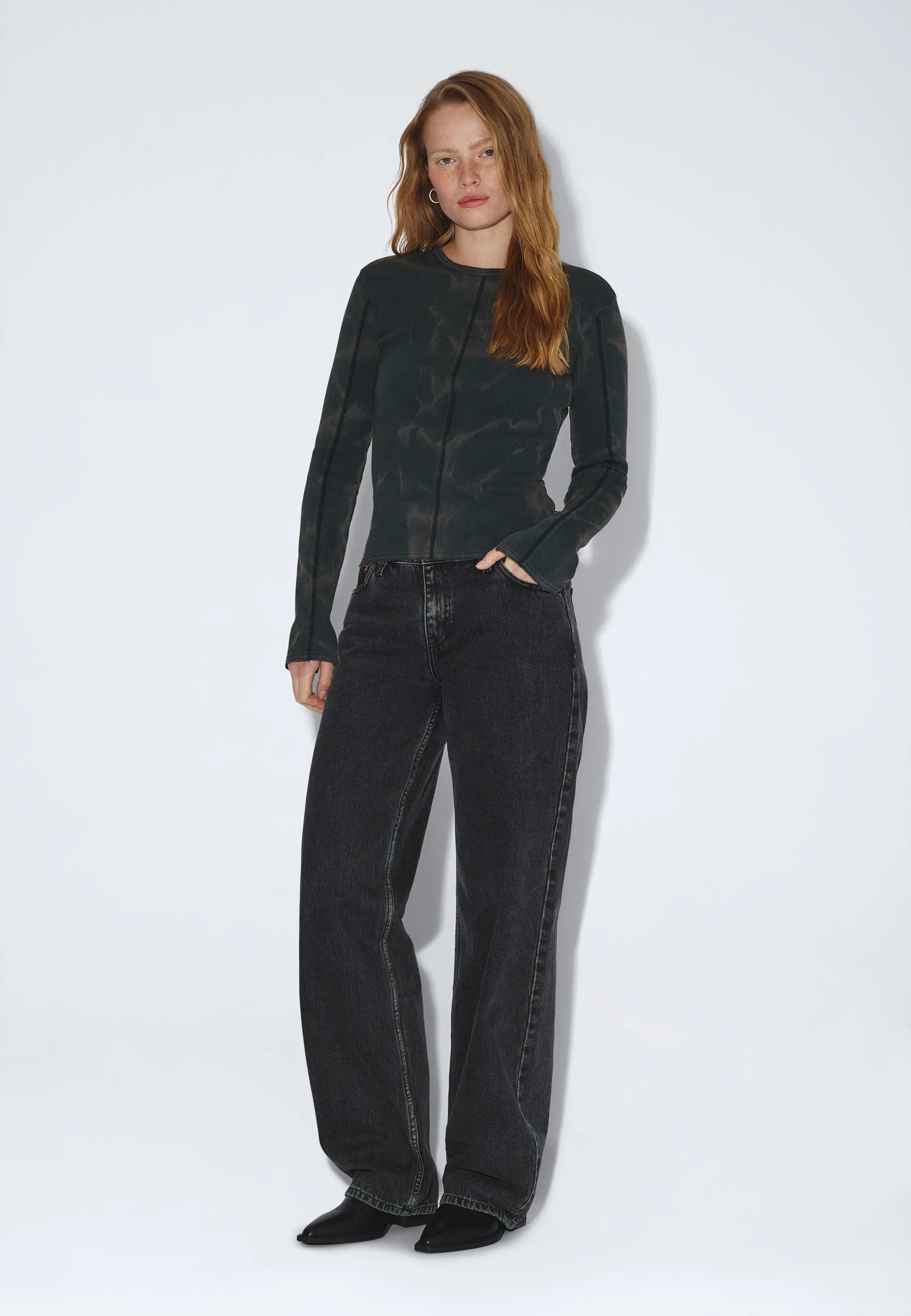 2641108BR8_DrDenim_RuthRibTop_WashedBlackGreen_main_W1_3