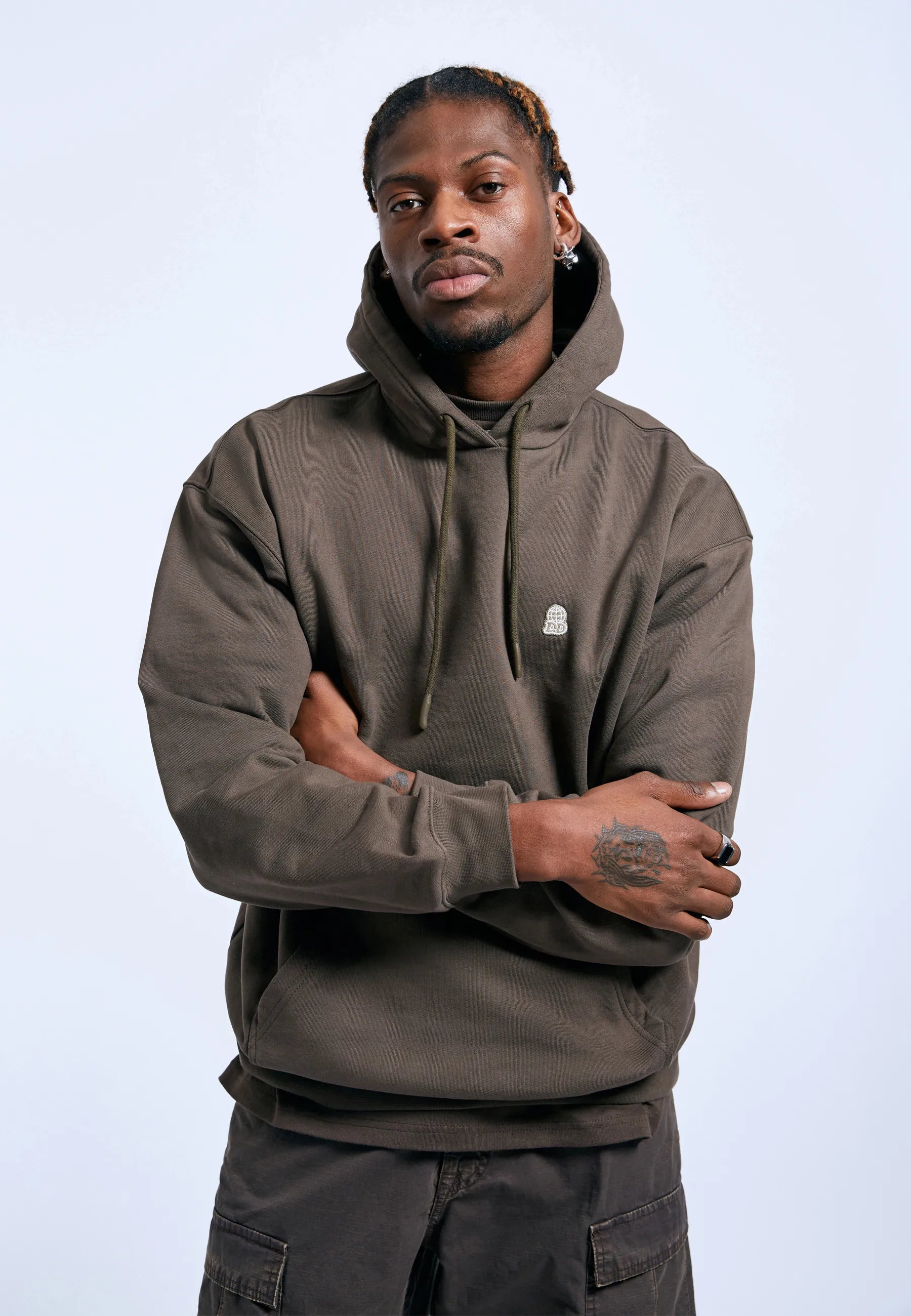 Damien_Hoodie_Dark_Cedar_DD_Global_11133