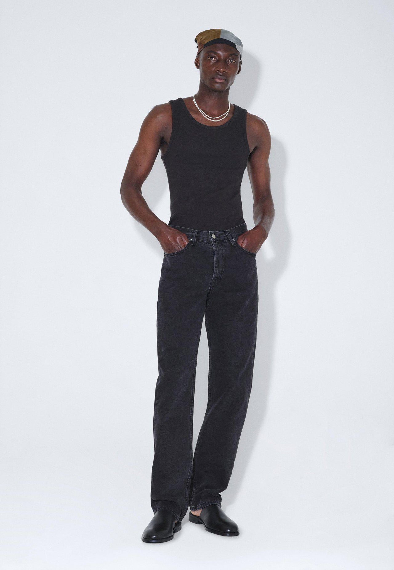 Dash_night_black_00615