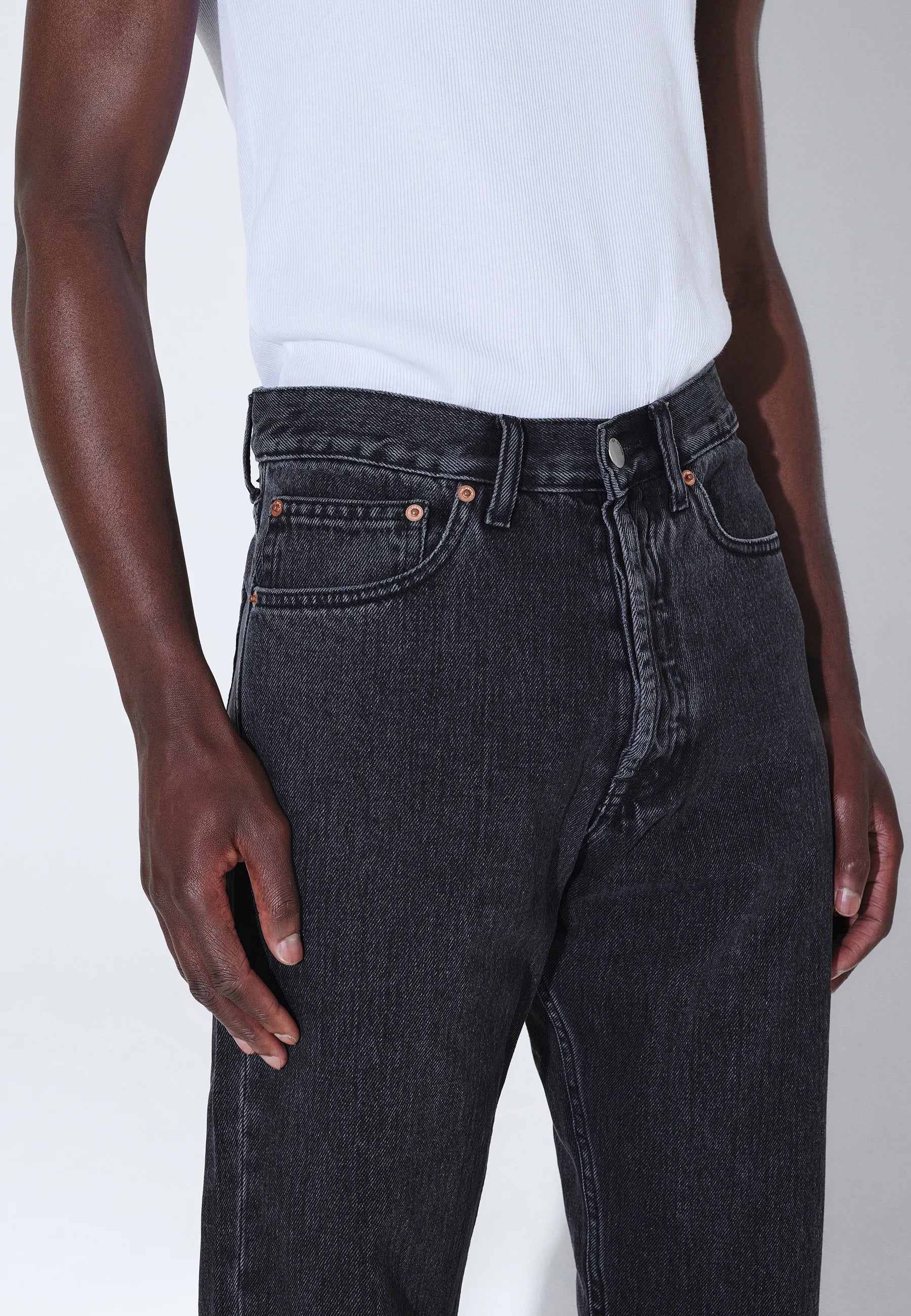 Kit_Retro_Black_00672