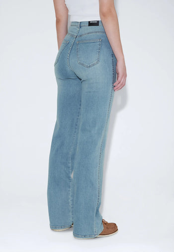 Moxy_Straight_Vale_Light_Used_Dirt_01251