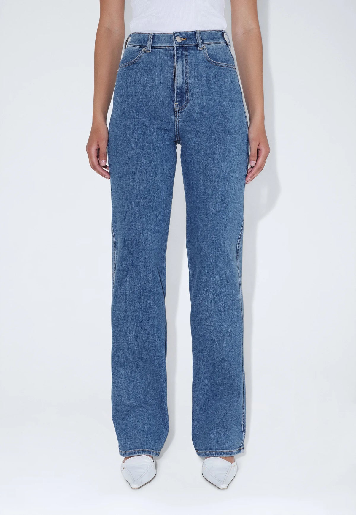 Moxy_Straight_Vale_Sky_Plain_02714