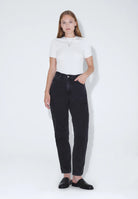 Nora_Retro_Black_01417