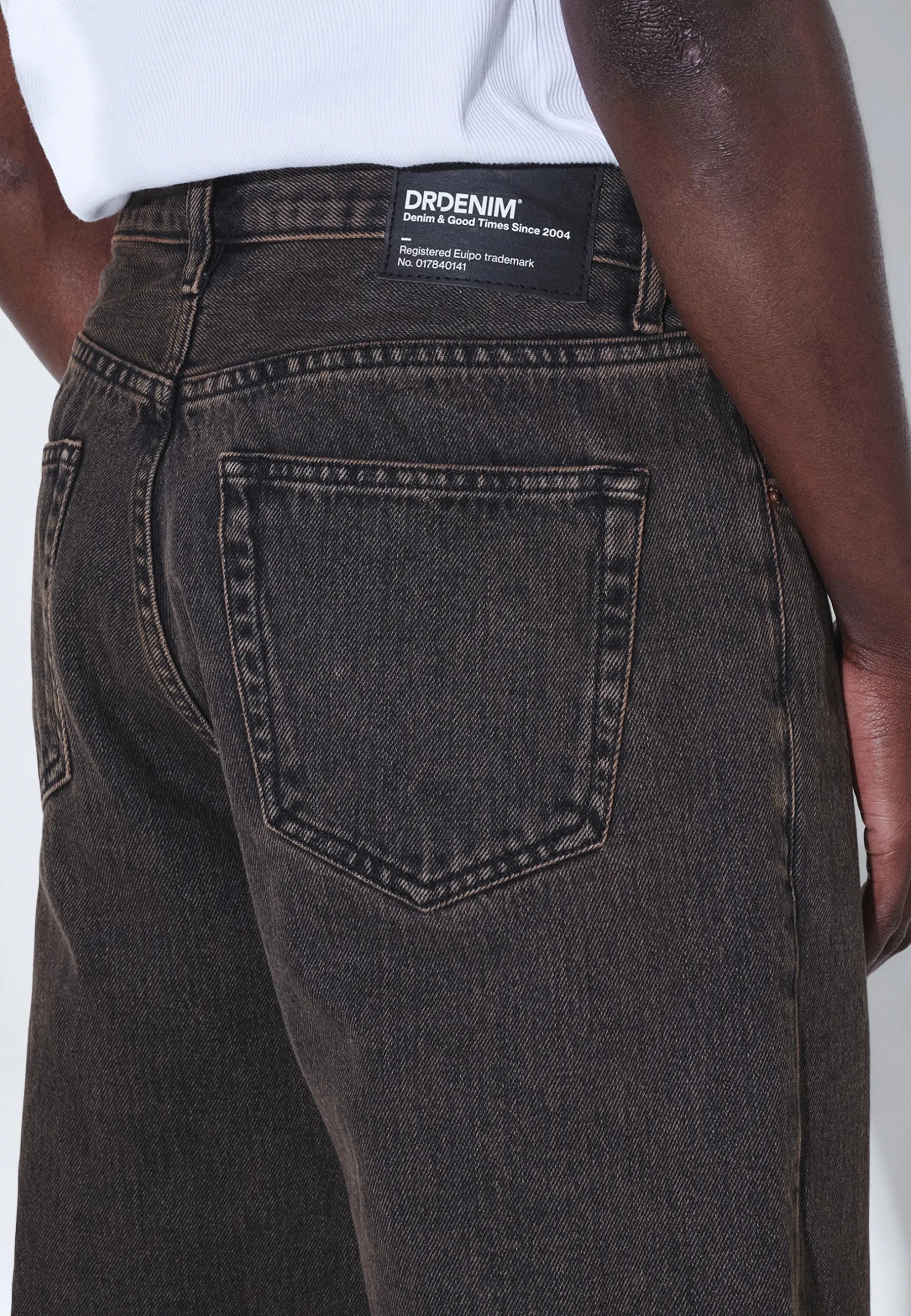 Omar_Jet_Brown_00718