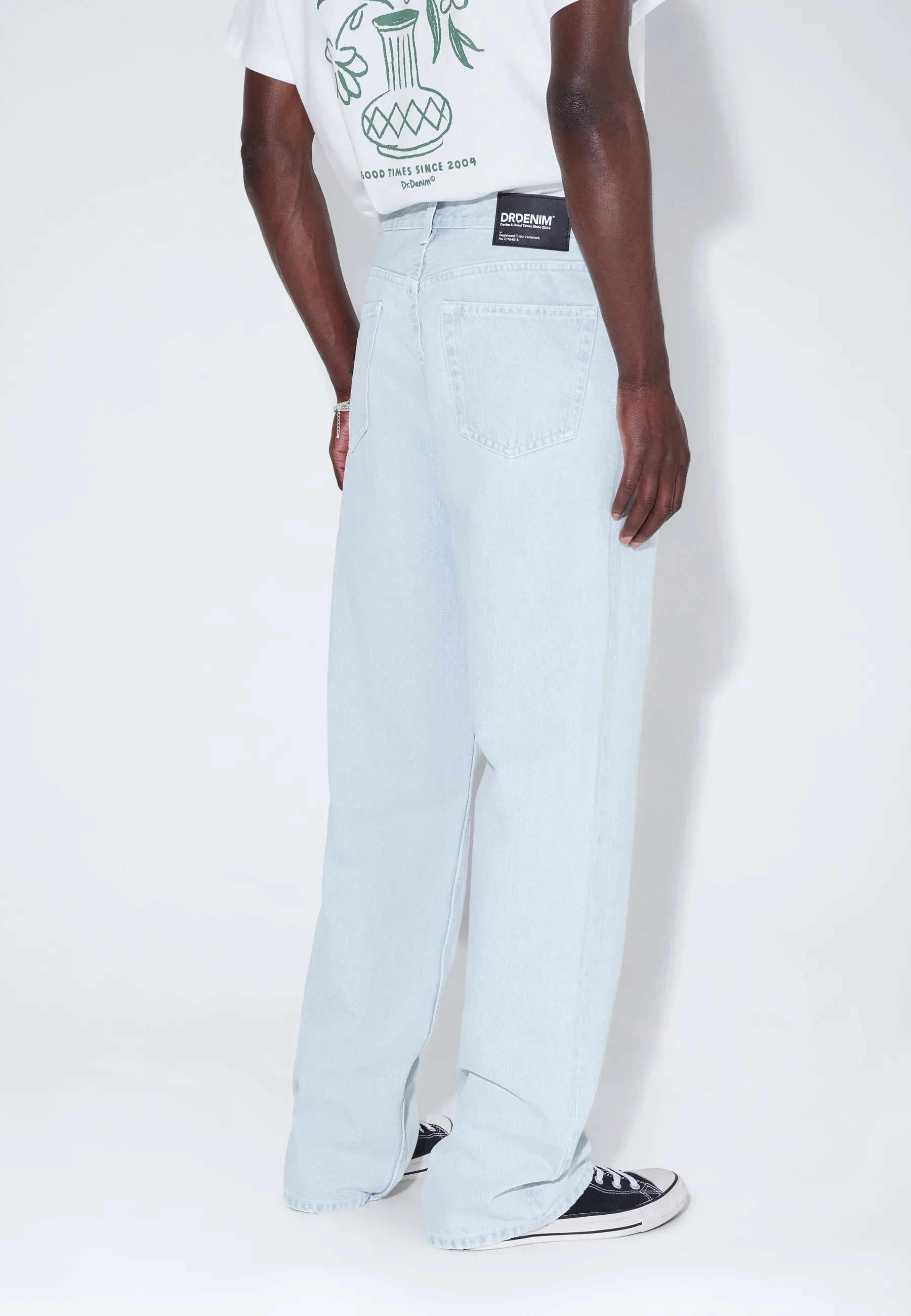 Omar_Stream_Super_Light_00117