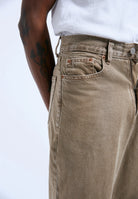 Omar_Washed_Oak_10751