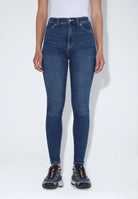Solitaire_Beck_Mid_Used_02761