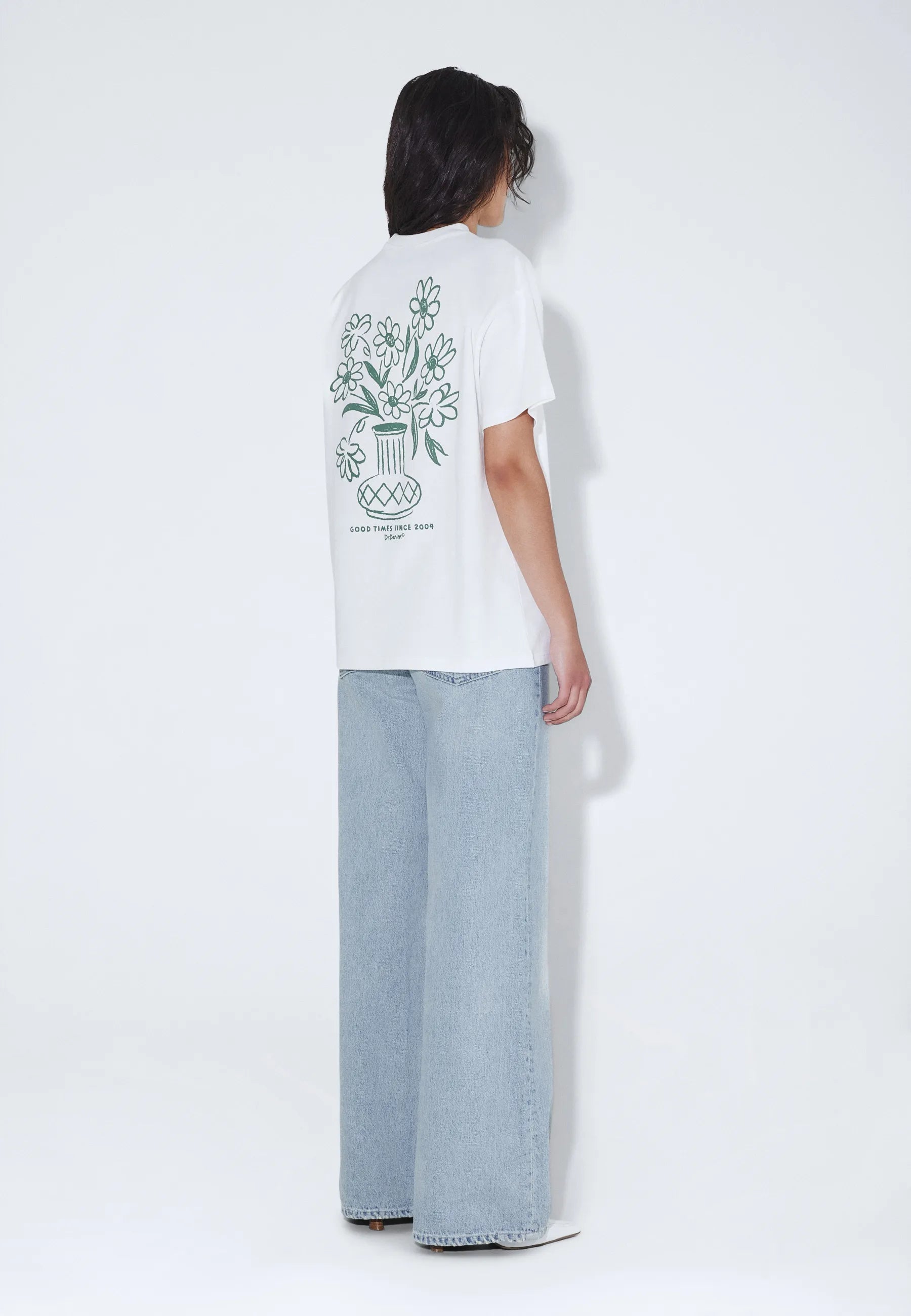 Trooper_Tee_Off_White_Flower_02507