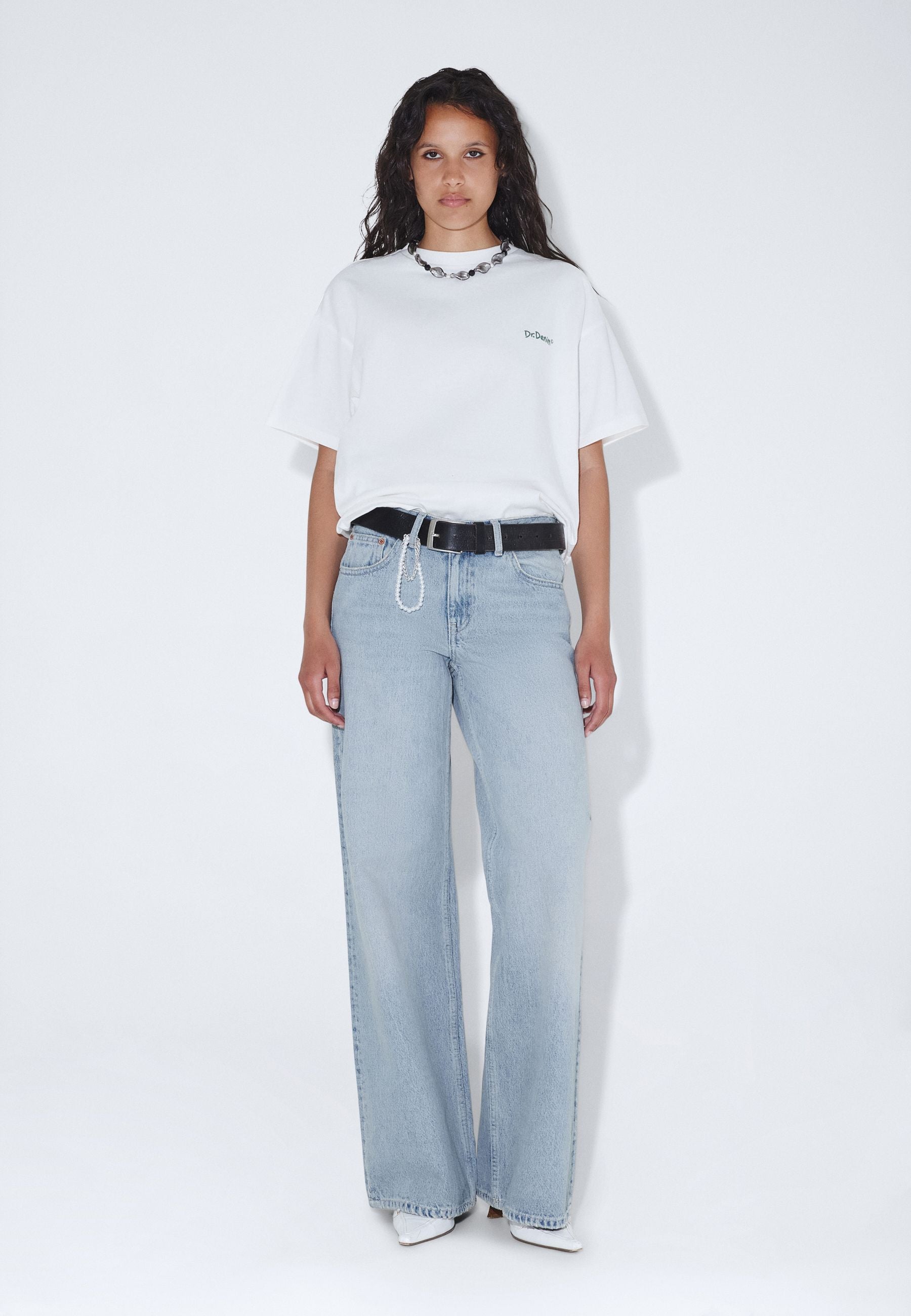 Trooper_Tee_Off_White_Flower_02513